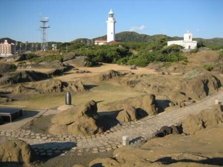 野島埼灯台周辺の遊歩道|海都と広海が話すシーン