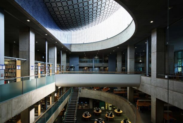 東京都立大学（南大沢キャンパス）