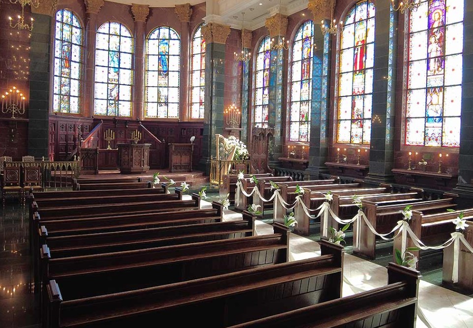 ロイヤルチェスター前橋｜赤血球たちの脱核式が執り行われた聖堂