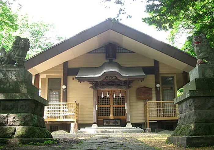 長倉神社|軽井沢の生活圏