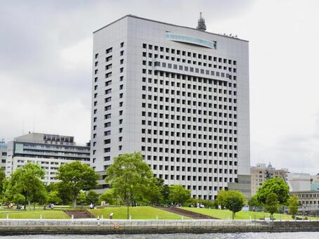 神奈川県警察本部